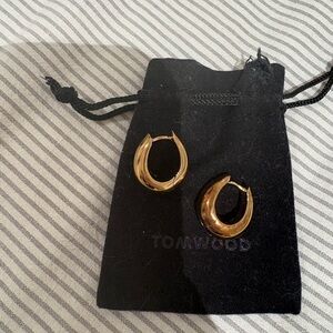 TOM WOOD Shiny Gold Earrings